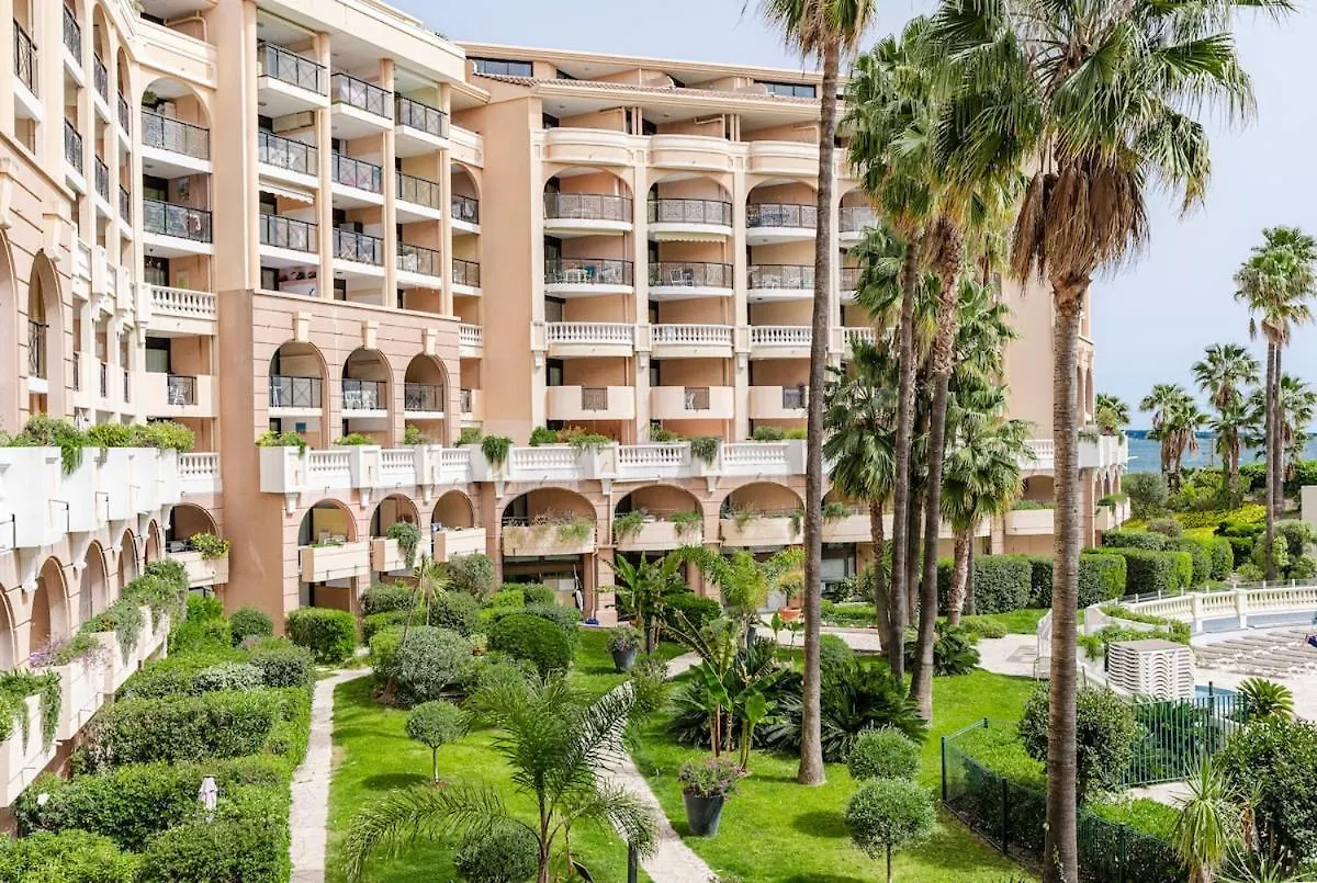 Family Sea View With Pools Near Shops And Beaches Cannes France